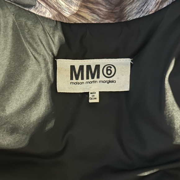 MM6 MAISON MARTIN MARGIELA Silver Fox Fur Print Puffer Jacket in Sz 38 - Picture 6 of 8